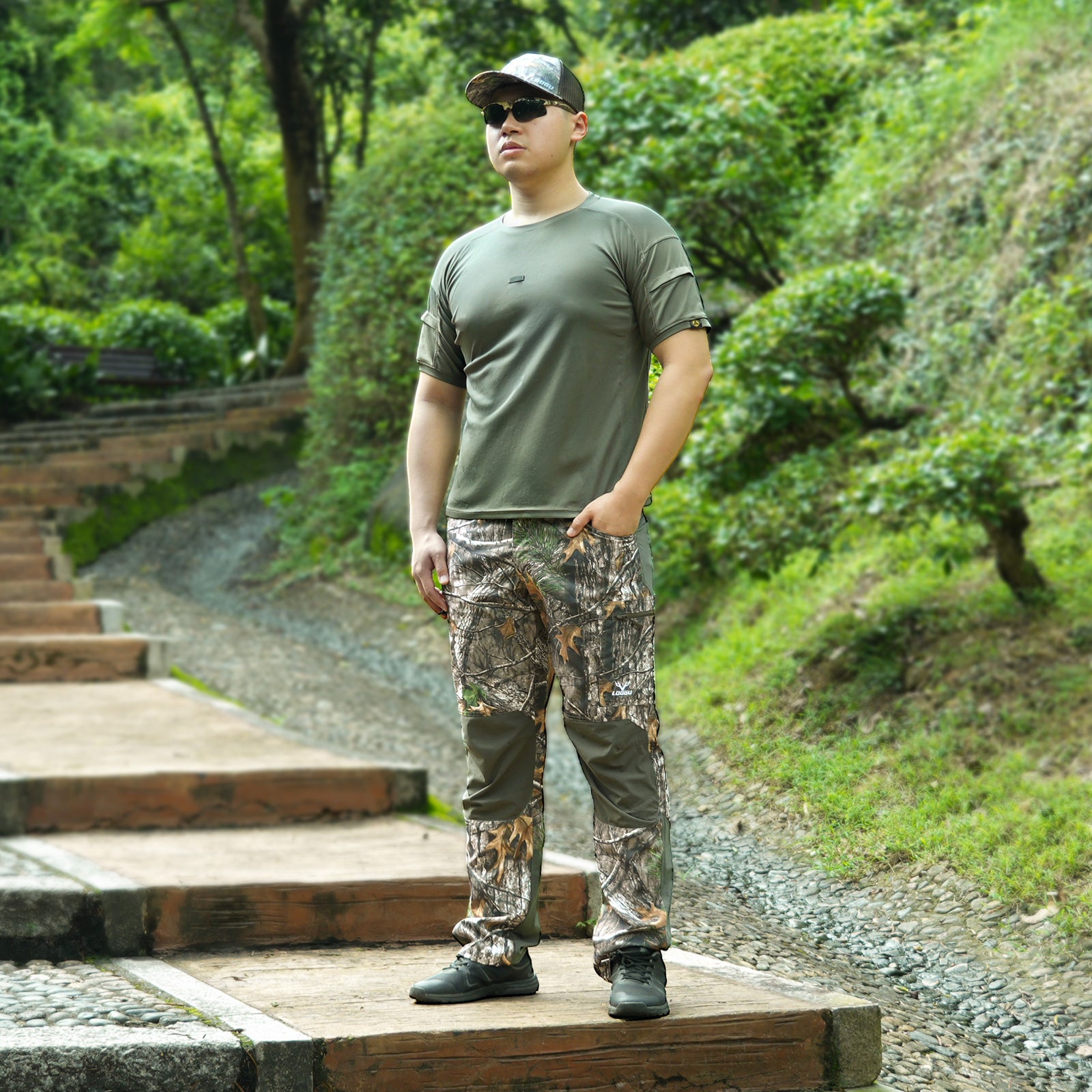 LOOGU Camo Hunting Pants 7 Pockets H70