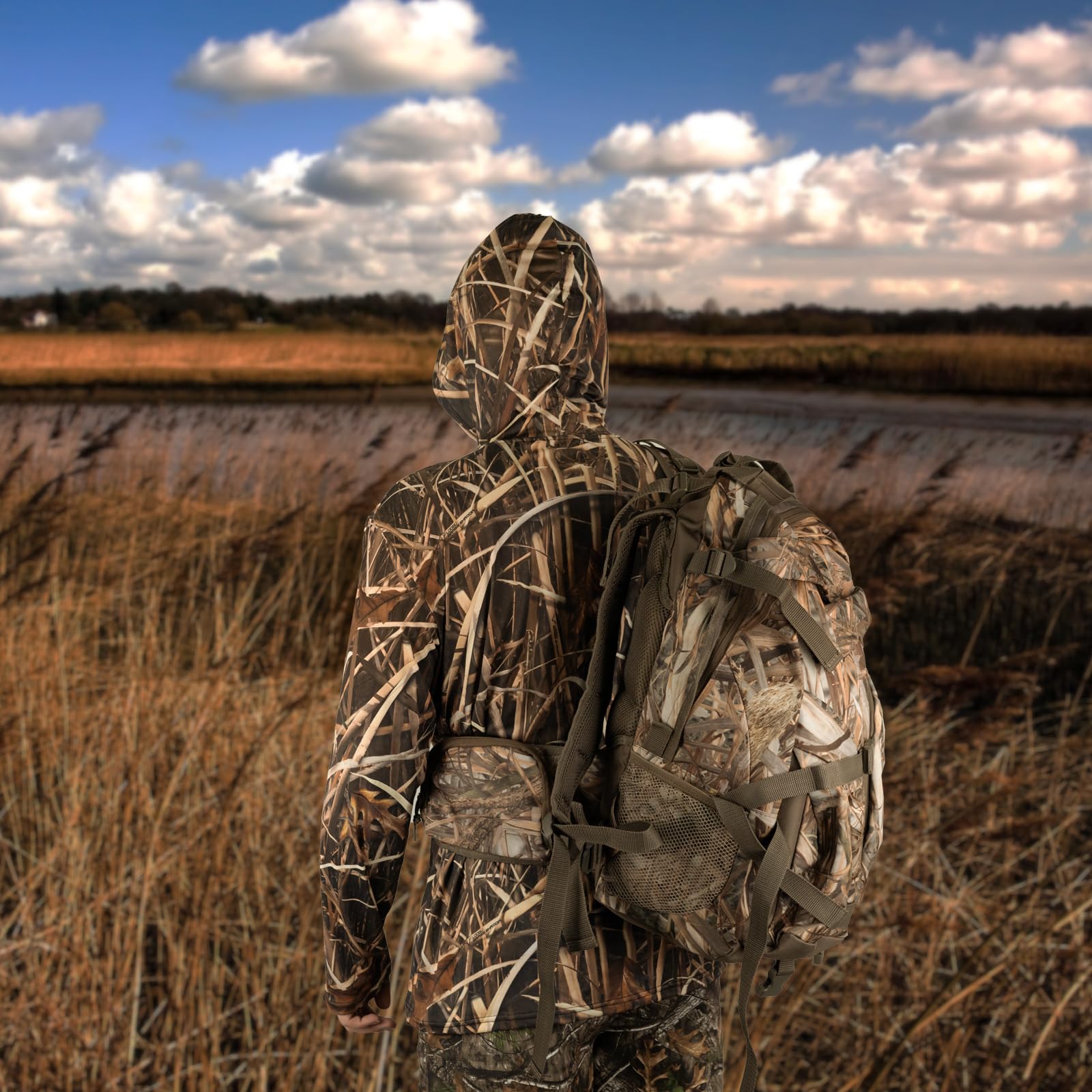 LOOGU Waterfowl Hunting Long Sleeve Hoodie Grass Shadow Camo T50