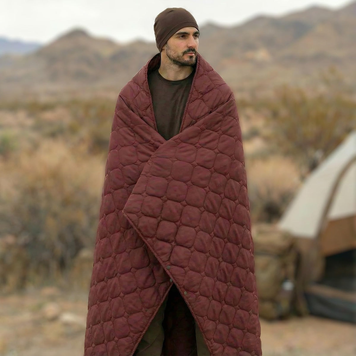 LOOGU Super Camo Blanket Waterproof Poncho Liner for Outdoor BL20 — Double Wine Red