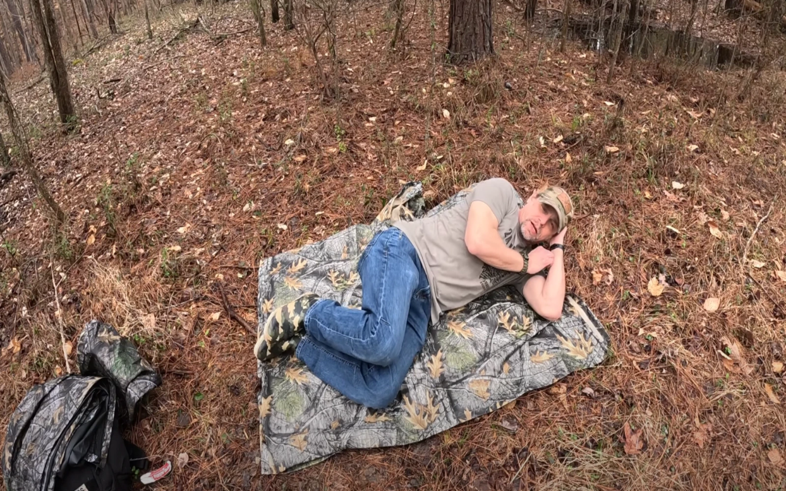 Bush Rain Poncho,Prepare for the Rainy Weather Before the Florida Hunting Season