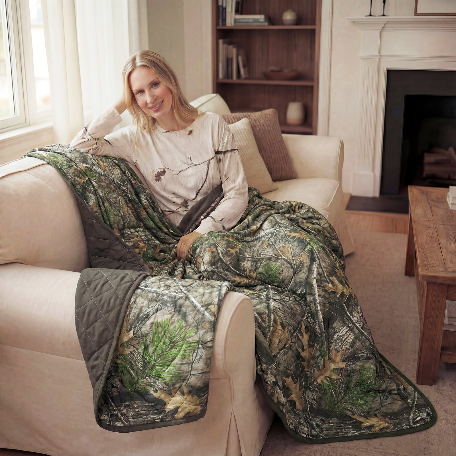 LOOGU Camo Blanket Waterproof Insulation Poncho Liner BL60