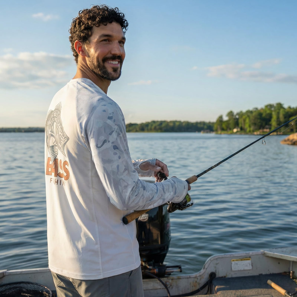 LOOGU Active Lifestyle Fishing Long Sleeve Shirt T36 — Wavegrey,Largemouth Bass