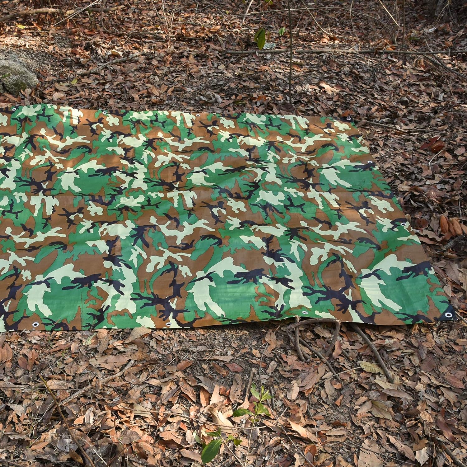 LOOGU Heavy Duty Waterproof Tarp, Bionic Tree Camo Multi Purpose Poly Cover